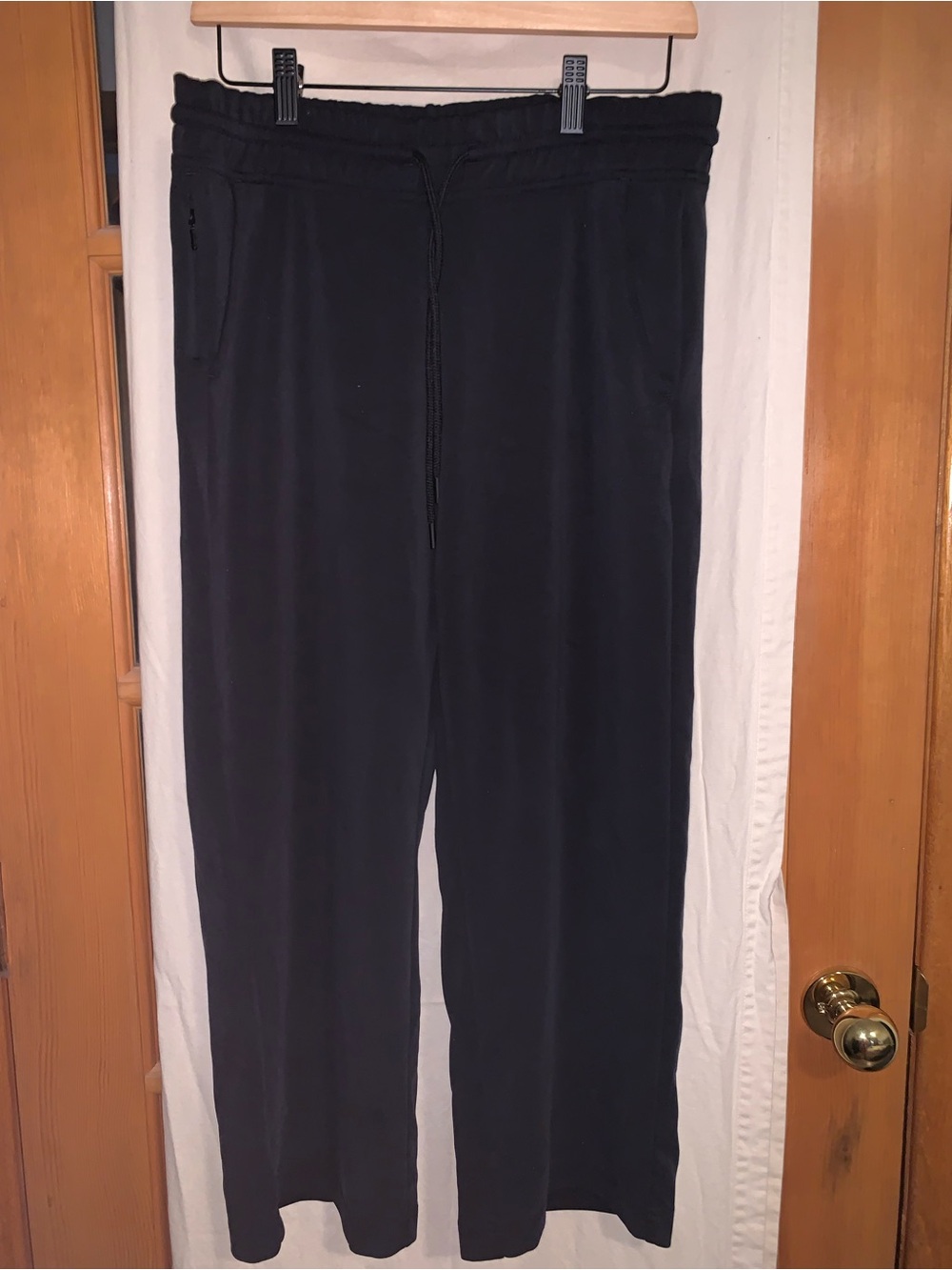 Athleta Black Seasoft Straight Pants
